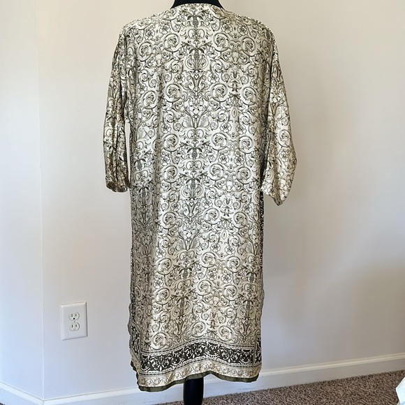 Pakistani brand Khaadi Silk shirt and trousers Salwar kameez - Picture 4 of 13